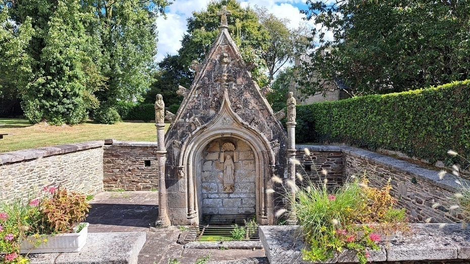 fontaine-sainte-julitte-evellys